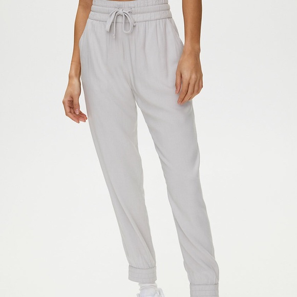 Sunday Best Pants - Aritzia Sunday Best Grenville Jogger Size S